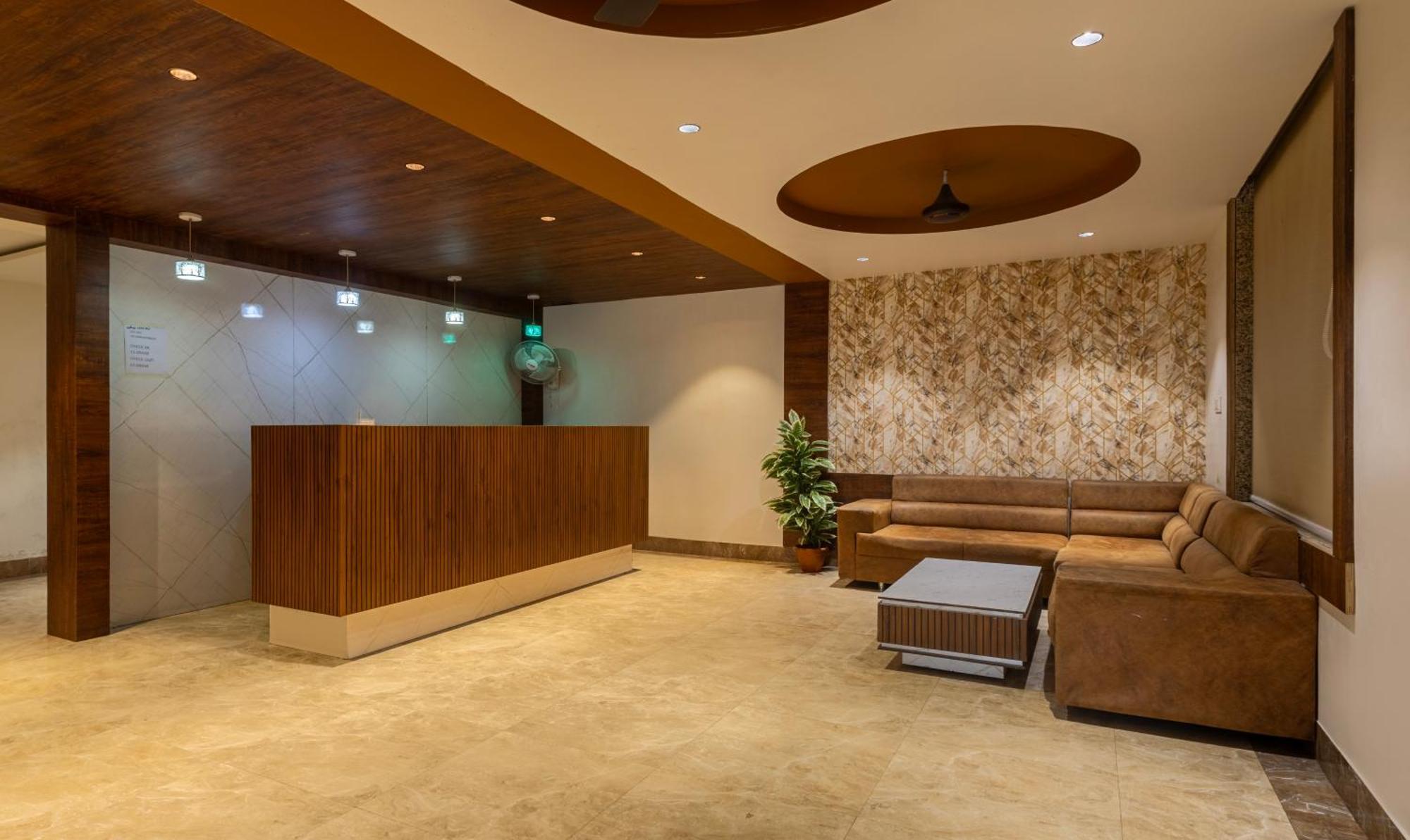 Treebo Eden Park, Ahmedabad Ξενοδοχείο Watuwa Εξωτερικό φωτογραφία