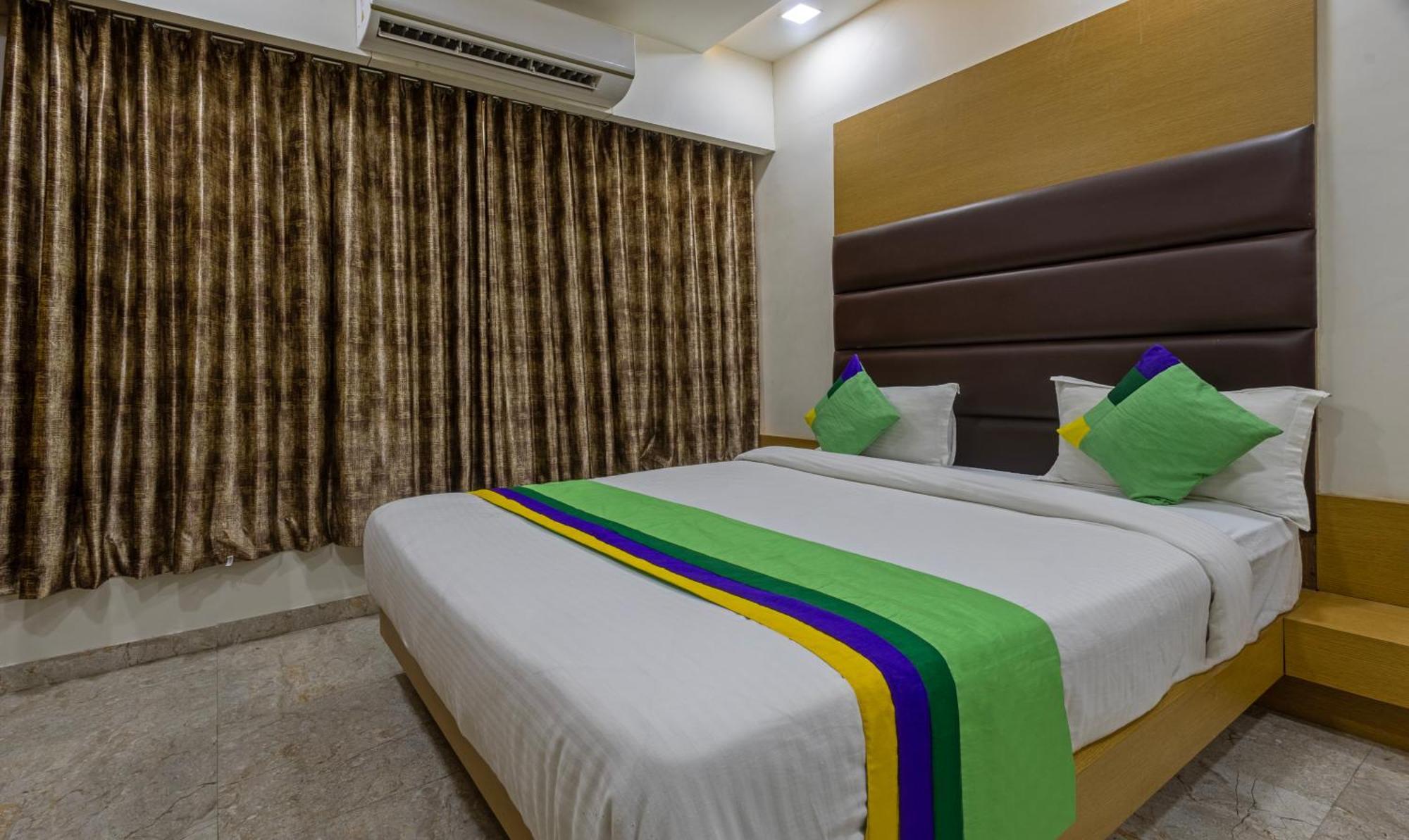 Treebo Eden Park, Ahmedabad Ξενοδοχείο Watuwa Εξωτερικό φωτογραφία
